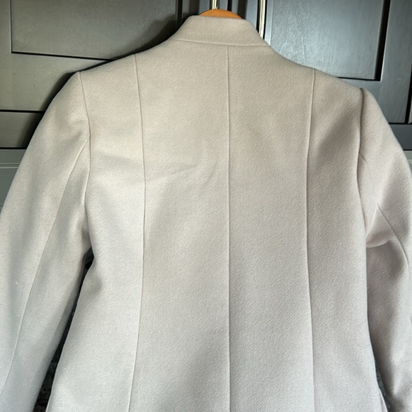 Lipsy London fall coat, cream colour size US 4 - Picture 3 of 8